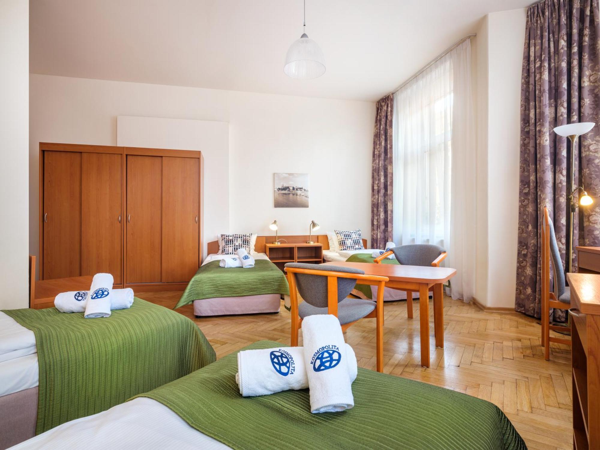 Aparthotel Kosmopolita 3*